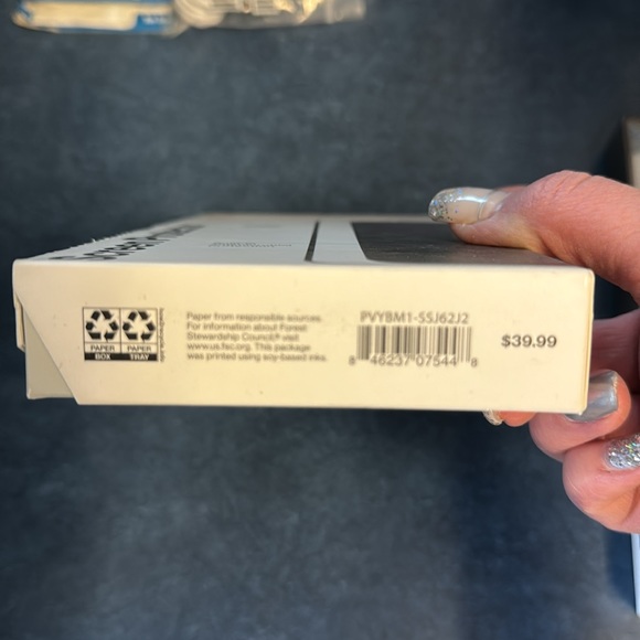 Samsung galaxy s22 screen protector - Picture 3 of 3